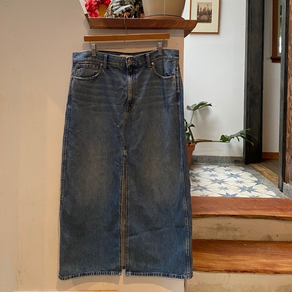 Madewell Denim skirt - Picture 2 of 7